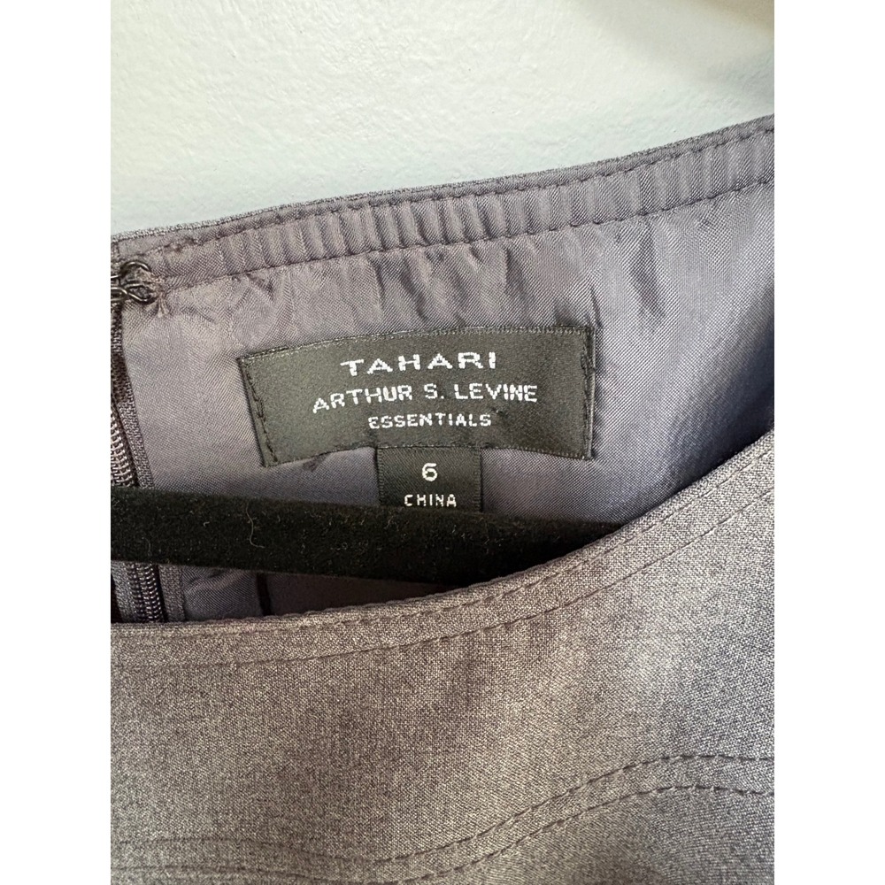 Tahari Arthur S. Levine Gray Sleeveless Sheath Dress Professional Workwear 6 - Picture 2 of 7